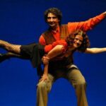 El Viaje de Miércoles teatro con malabares | Sevilla con los peques