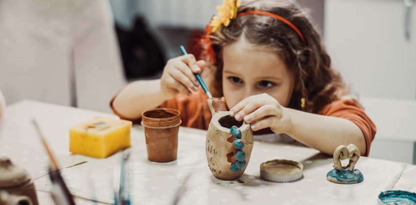 Taller cerámica picasso en Centro Comercial Torre Sevilla 00 | Sevilla con los peques
