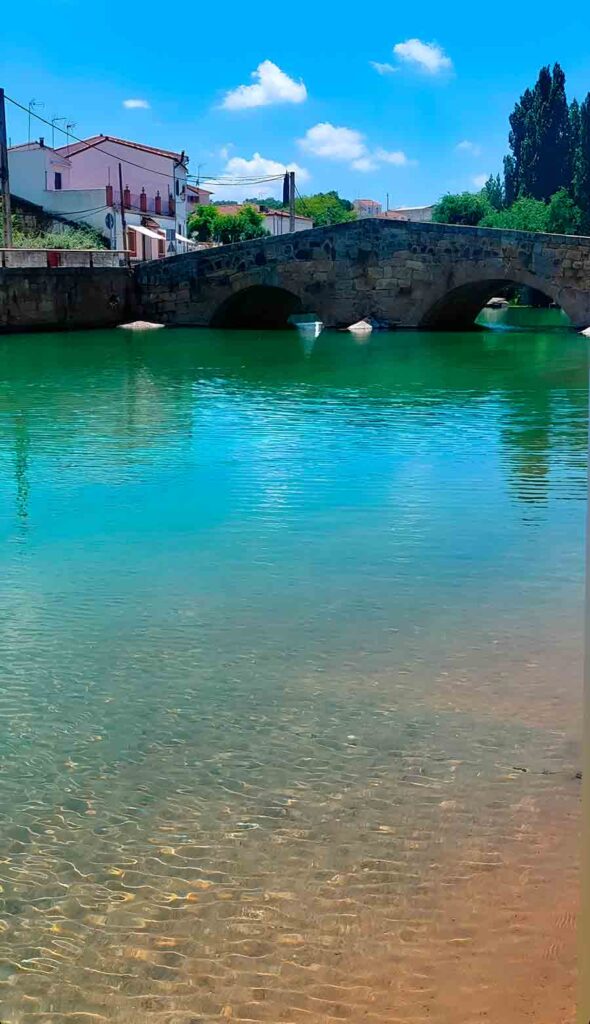 Puente Romano de la playa de San Nicolás del Puerto | Sevilla con los peques